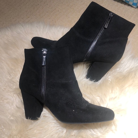 BCBGeneration Shoes - BCBG black booties
